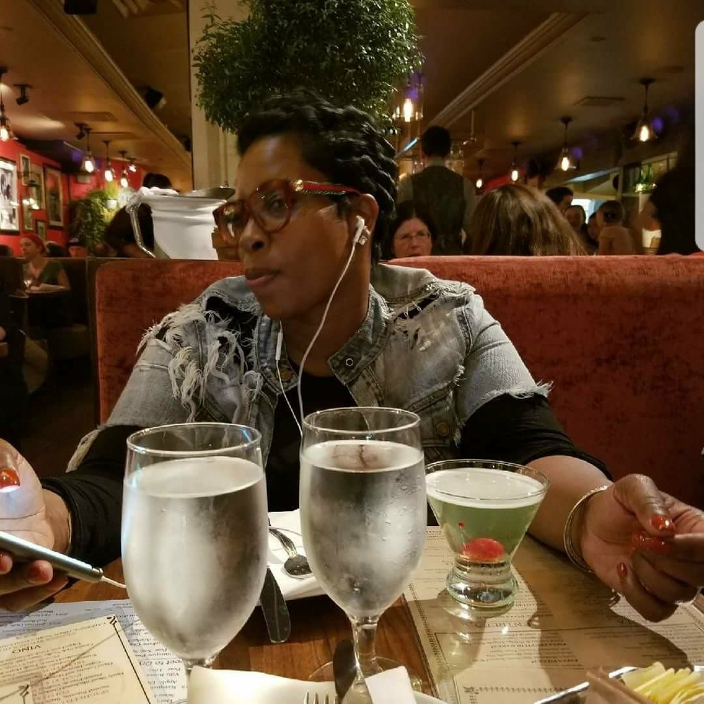 Meet your Posher, Tina